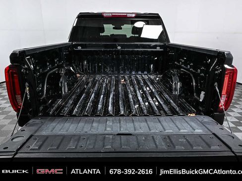 Used 2024 GMC Sierra 1500 SLT image 27