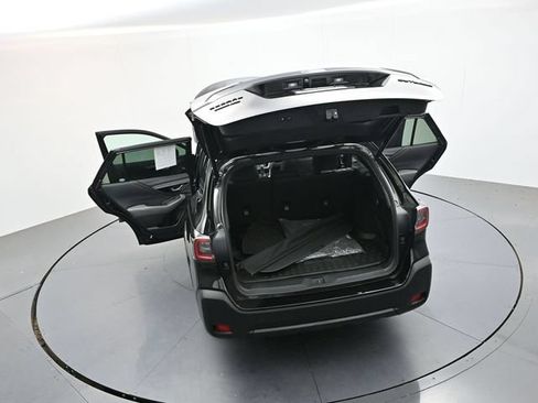 Used 2023 Subaru Outback Onyx Edition AWD/4WD image 29