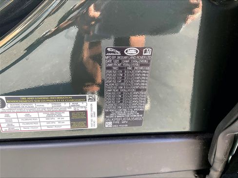 New 2026 Land Rover Range Rover Long Wheelbase SE image 36