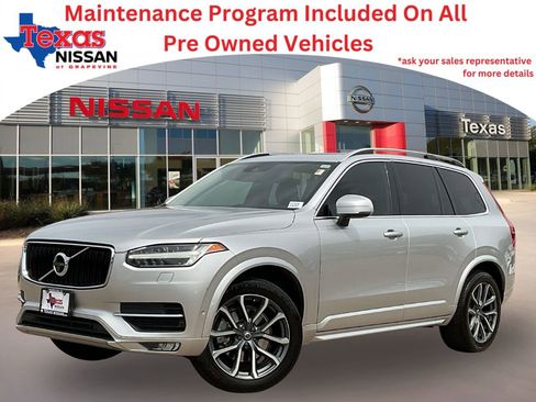 Used 2017 Volvo XC90 T6 Momentum w/ Vision Package image 1