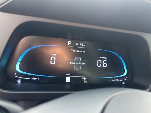 New 2026 Hyundai Elantra SEL Sport Premium FWD image 13