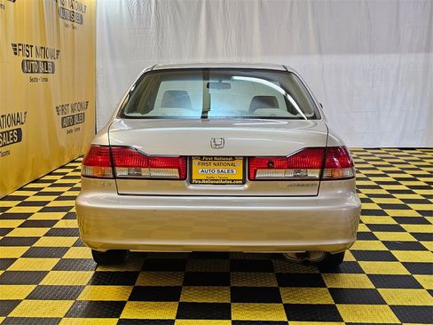 Used 2001 Honda Accord LX image 4