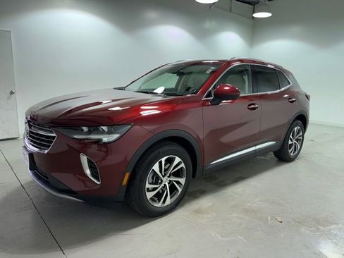 Certified 2022 Buick Envision Essence w/ Technology Package I image 3