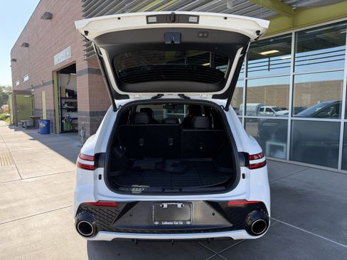 Used 2025 Genesis GV70 2.5T w/ Sport Prestige Package image 38