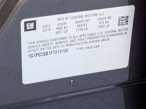 Used 2015 Chevrolet Cruze LT image 37