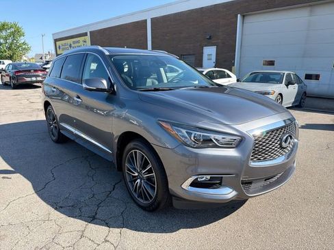 Used 2020 INFINITI QX60 Luxe w/ Essential Package image 11