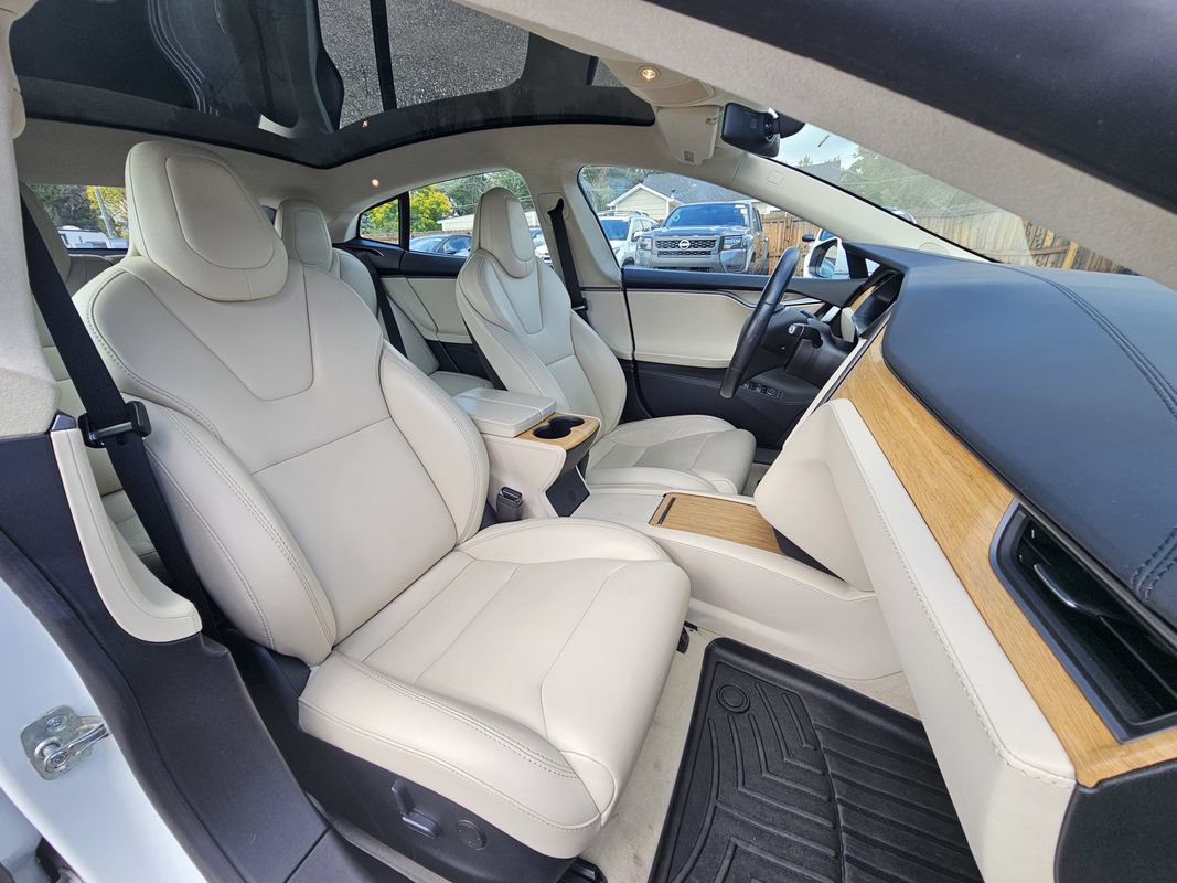 Used 2018 Tesla Model S 100D AWD/4WD image 4