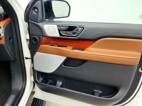 Used 2024 Lincoln Navigator Reserve image 26