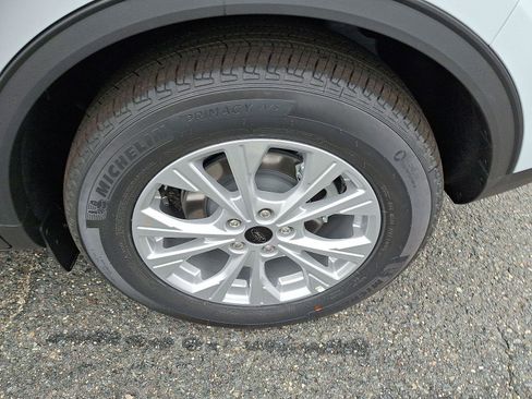 New 2025 Ford Escape Active image 5