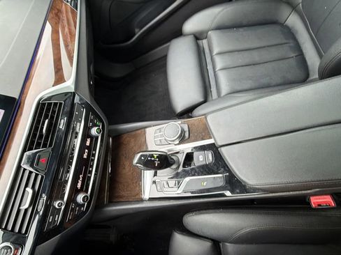 Used 2017 BMW 530i xDrive 530i xDrive image 22