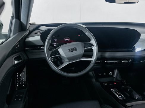 Used 2025 Audi Q6 e-tron Premium Plus w/ Premium Plus RWD image 16