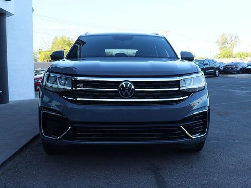 Used 2021 Volkswagen Atlas Cross Sport SE w/ Panoramic Sunroof Package AWD/4WD image 16