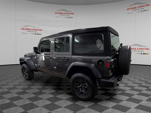 Used 2019 Jeep Wrangler Unlimited Sport S image 5
