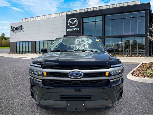 Used 2024 Ford Expedition Max XLT RWD image 8