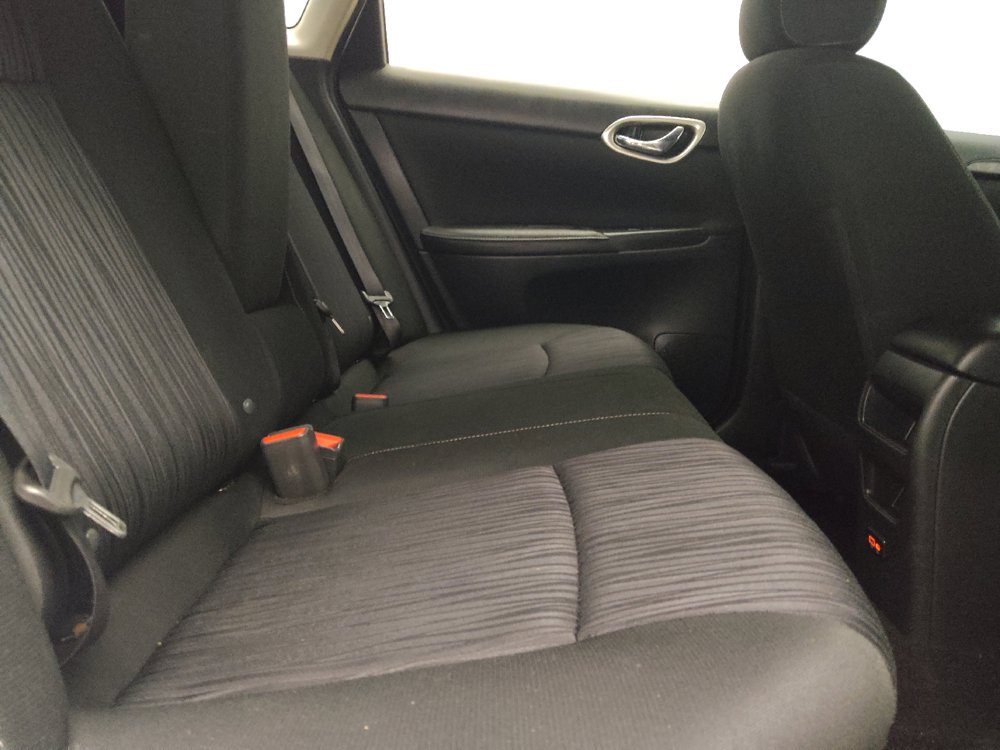 Used 2019 Nissan Sentra SV w/ Special Edition Package FWD image 19