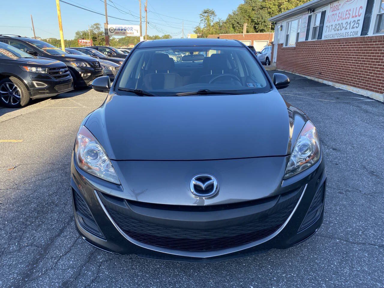Used 2011 MAZDA MAZDA3 i Touring FWD image 3