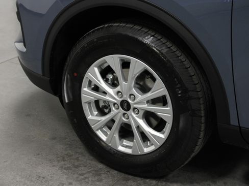 New 2026 Ford Escape Active w/ Active Premium Tech Pack image 10