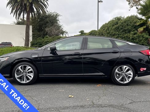 Used 2018 Honda Clarity Touring image 8