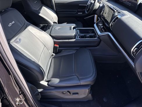 New 2026 Ford Expedition Max Platinum w/ Stealth Appearance Package image 13