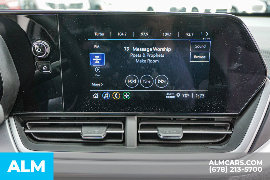 Used 2025 Chevrolet Trax LS FWD image 37