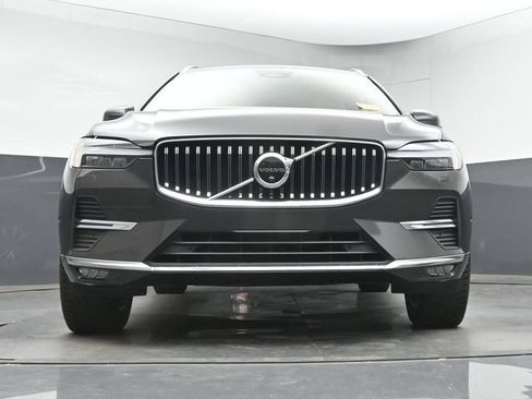 Used 2023 Volvo XC60 B5 Plus w/ Climate Package AWD/4WD image 12