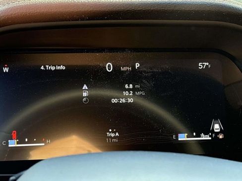 New 2025 Jeep Grand Cherokee L Limited w/ Luxury Tech Group II image 31