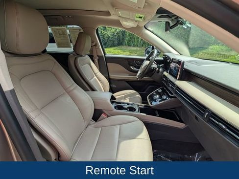 Used 2020 Lincoln Corsair Reserve AWD/4WD image 11