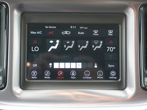Used 2019 Dodge Challenger SXT w/ Blacktop Package RWD image 20