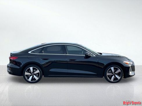 Used 2025 Audi A5 2.0T Premium AWD/4WD image 5