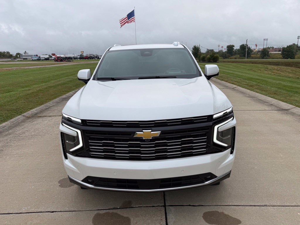 Used 2025 Chevrolet Tahoe High Country w/ Sun And Tow Package AWD/4WD image 13