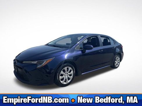 Used 2024 Toyota Corolla LE FWD image 1