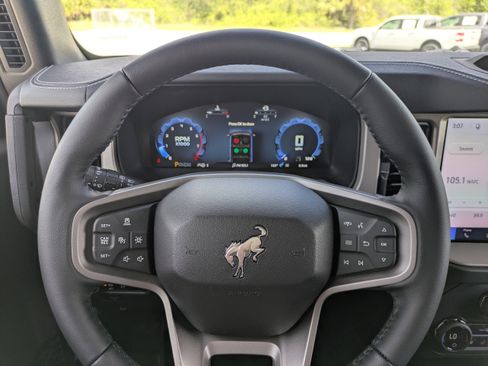 New 2026 Ford Bronco Outer Banks w/ Sasquatch Package AWD/4WD image 22