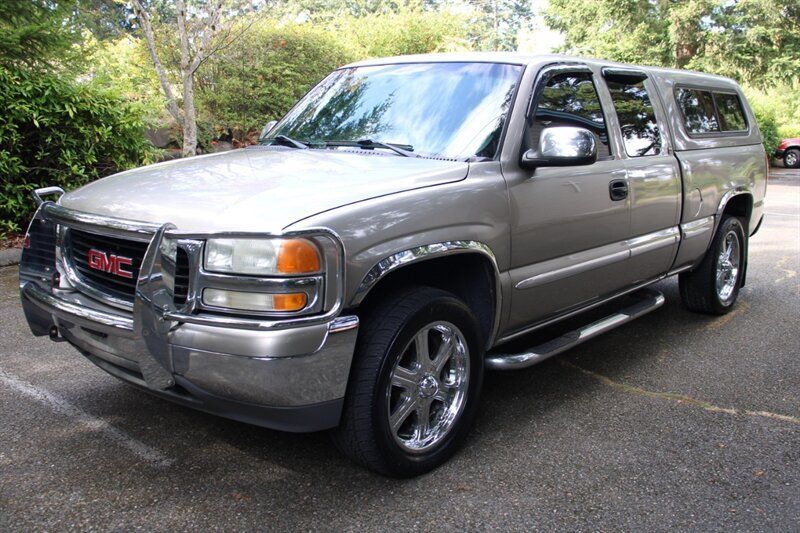 Used 2000 GMC Sierra 1500 4x4 Extended Cab w/ Convenience Plus Group image 1