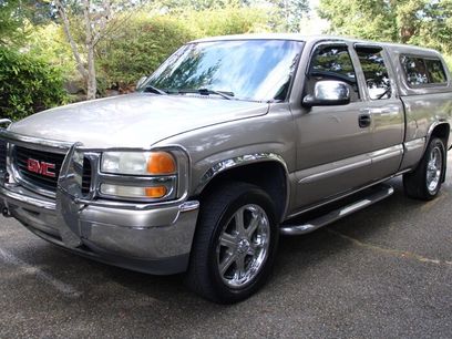 Used 2000 GMC Sierra 1500 4x4 Extended Cab w/ Convenience Plus Group