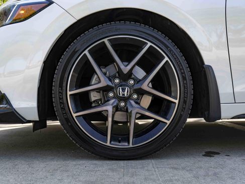 Certified 2023 Honda Civic Sport Touring image 11