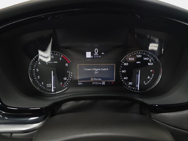 Certified 2024 Cadillac XT5 Premium Luxury AWD/4WD image 16