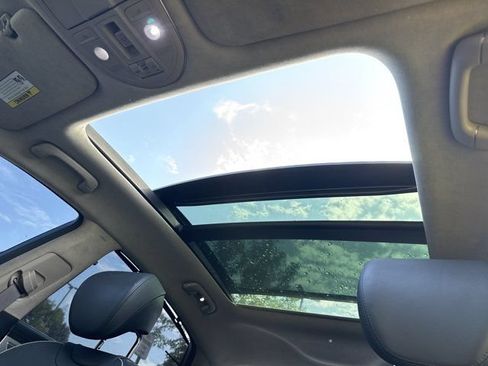 Used 2018 Genesis G80 5.0 Ultimate AWD/4WD image 37