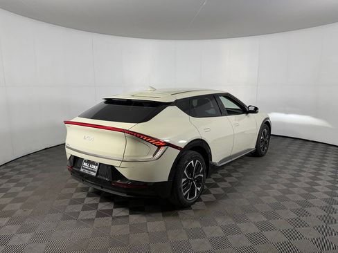 Used 2024 Kia EV6 Wind RWD image 7
