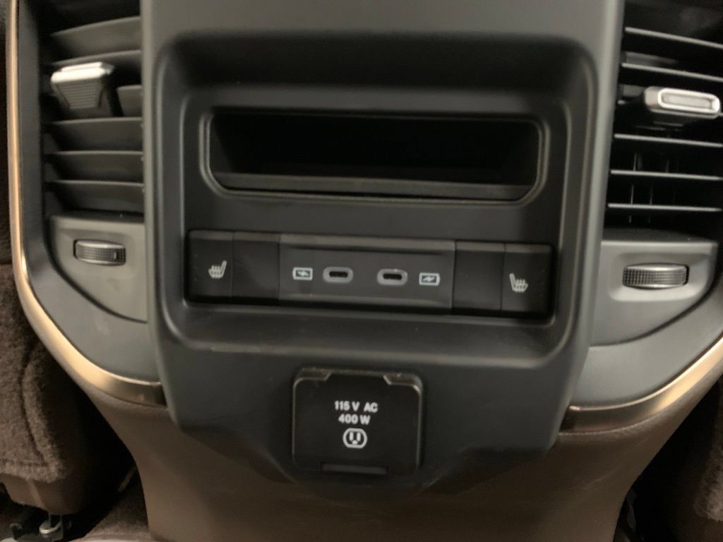 Certified 2026 RAM 2500 Limited AWD/4WD image 13