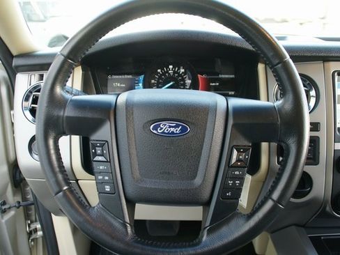 Used 2017 Ford Expedition EL XLT w/ Equipment Group 202A image 22