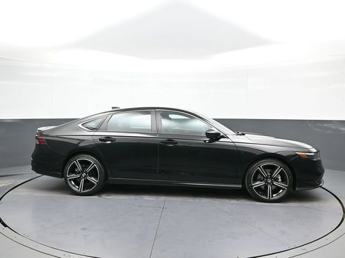 Certified 2023 Honda Accord Sport image 5