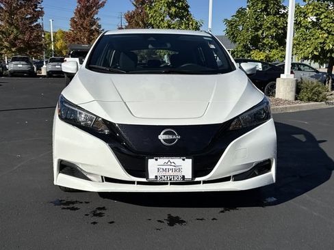 Certified 2025 Nissan Leaf S image 6