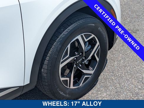 Used 2023 Kia Sportage LX AWD/4WD image 13
