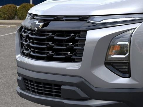 New 2026 Chevrolet Equinox LT FWD image 13