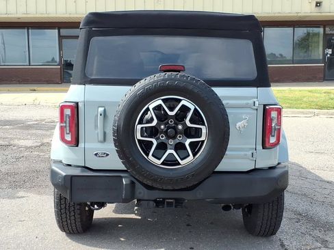 Used 2023 Ford Bronco Outer Banks AWD/4WD image 4