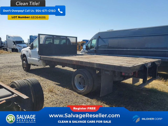 Used 2004 Ford F450 2WD Regular Cab Super Duty image 3