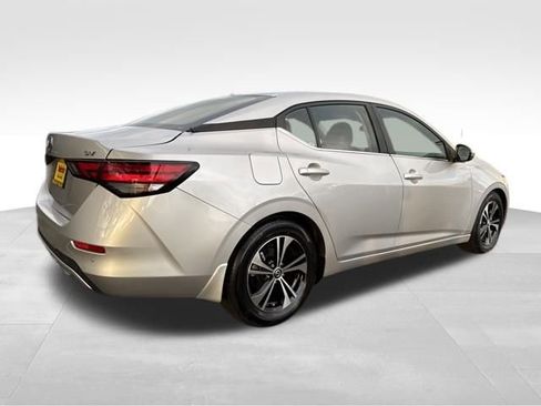 Used 2020 Nissan Sentra SV image 9