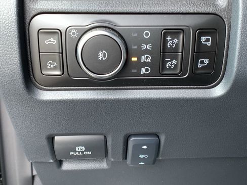 New 2026 Ford F250 Lariat w/ FX4 Off-Road Package image 31