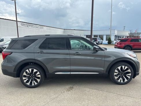 New 2026 Ford Explorer Platinum w/ LUX Leather Package image 12