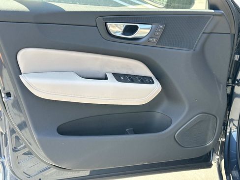 Certified 2026 Volvo XC60 B5 Plus w/ Protection Package Premier image 11